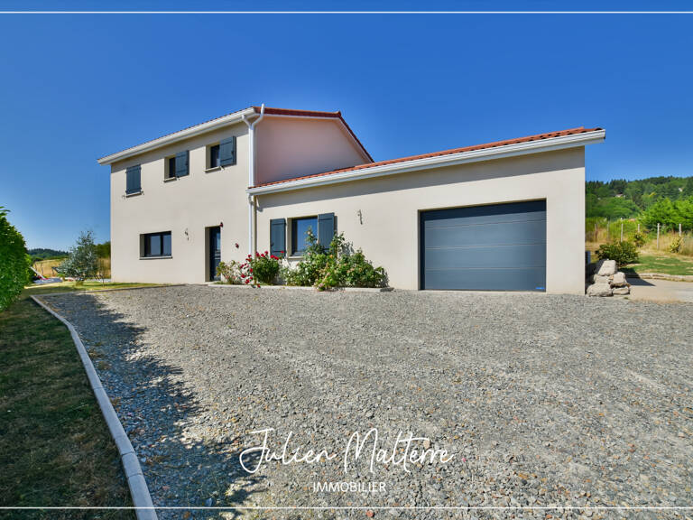 Maison récente de 170 m² sur 2100 m² de terrain préservés, 7 pièces, 5 chambres dont dressing, garage de 85 m² à MAROLS (42) — photo 1