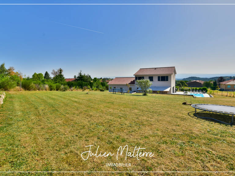 Maison récente de 170 m² sur 2100 m² de terrain préservés, 7 pièces, 5 chambres dont dressing, garage de 85 m² à MAROLS (42) — photo 1