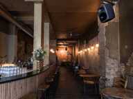 A saisir l'une des plus belles affaires du secteur Lyon 9 !!! Fond de commerce Bar restaurant licence IV — photo 3
