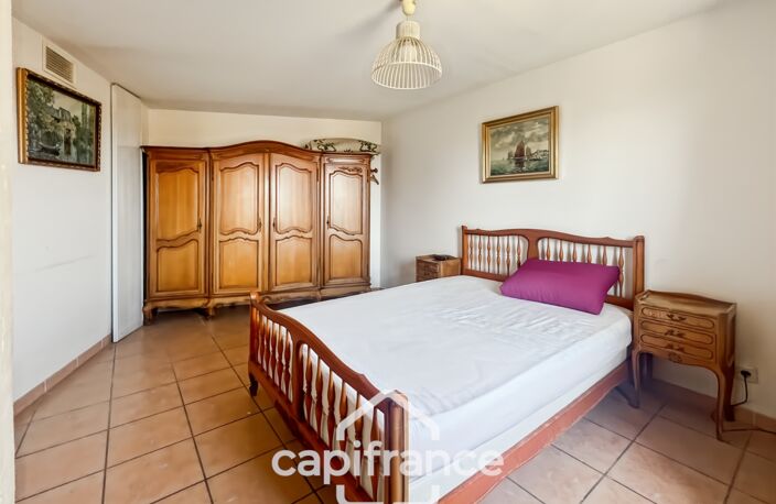 Appartement à vendre 2 pièces BORMES LES MIMOSAS (83), plain pied, PMR, Vue dégagée, Parking — photo 4
