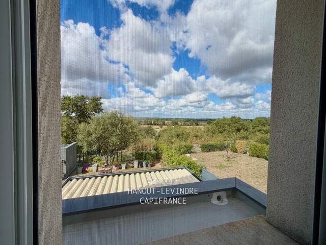 MURS ERIGNE MAISON CONTEMPORAINE DE 2019 AVEC VUE IMPRENABLE SUR LA VALLÉE(49) — photo du bien