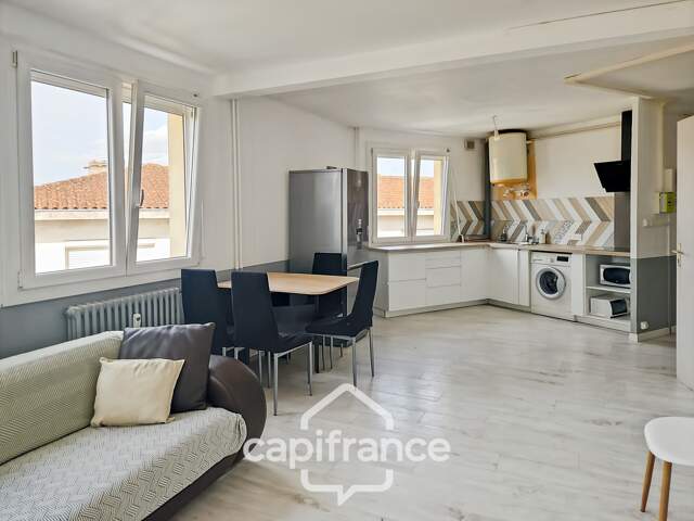 Beau T2 meublé lumineux 42 m², Résidence sécurisée avec parking  Agen centre — photo du bien