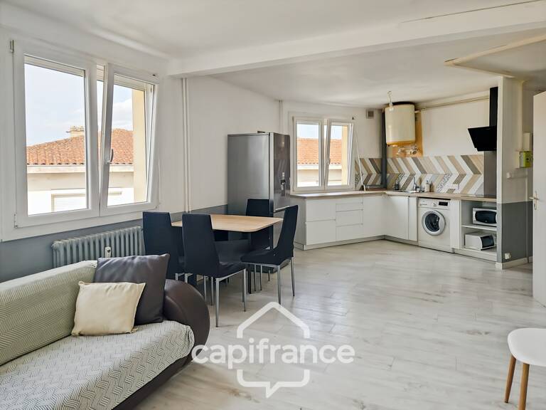 Beau T2 meublé lumineux 42 m², Résidence sécurisée avec parking  Agen centre — photo 1