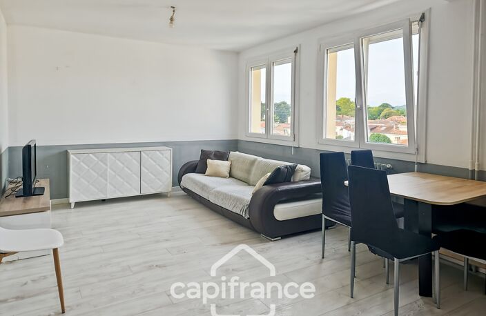 Beau T2 meublé lumineux 42 m², Résidence sécurisée avec parking  Agen centre — photo 2