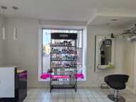 Salon de coiffure à vendre à LEZOUX (63) ! — photo 3
