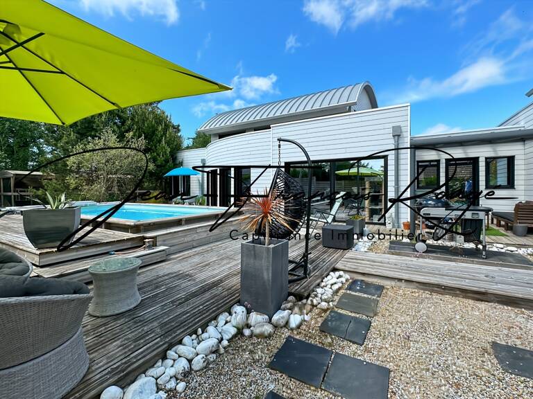 AGON-COUTAINVILLE, à 600 m de la plage, maison d'architecte construite en 2007 de 320 m², avec piscine !!! — photo 1