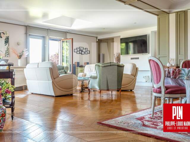 PRÉMARTINE - MAISON 4 CHAMBRES ET 1 BUREAU AVEC JARDIN, PISCINE ET GARAGE ! — photo du bien