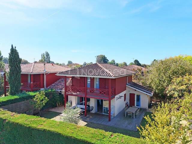 Maison 6 pièces — photo du bien