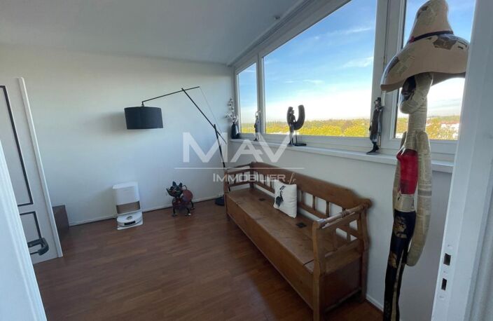 TOURCOING- A VENDRE APARTEMENT T4 TERRASSE VUE MAGNIFIQUE — photo 5
