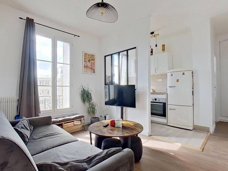 147 rue des voies du bois - Colombes - 92700 - T1 Meublé - 910 €CC — photo 1