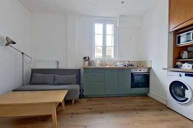 Appartement 2 pièces 925 €