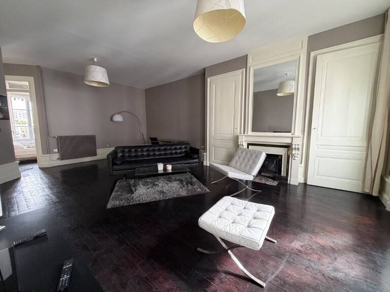 BROTTEAUX / PART-DIEU - T3 MEUBLÉ TRAVERSANT DE 103 M² — photo 1