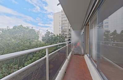 STUDIO AVEC BALCON - NATION — photo du bien