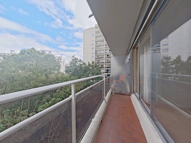 STUDIO AVEC BALCON - NATION — photo 1