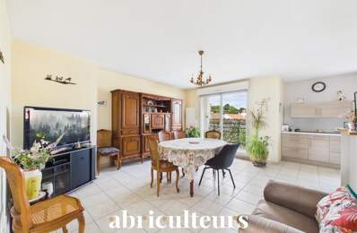 Saint-Sébastien-sur-Loire : bel appartement traversant avec balcon, à deux pas du bourg (44230) — photo du bien