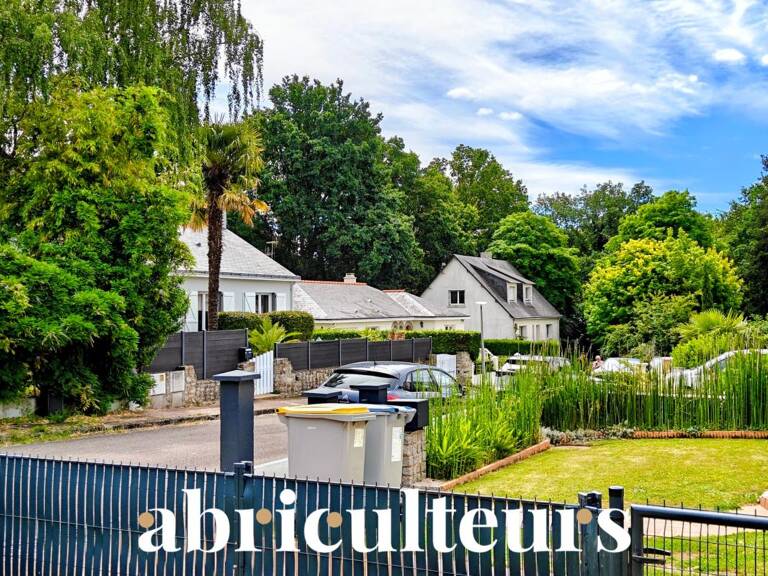 Charmante maison familiale entièrement rénové en vente à Nantes (44300) — photo 1