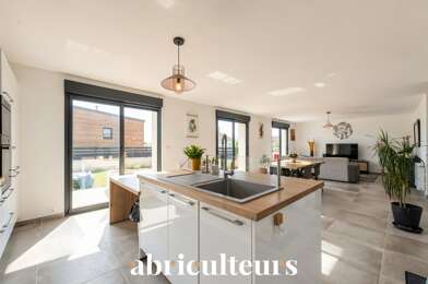 Maison 7 pièces 474900 €