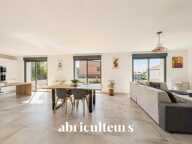 Spacieuse maison de 220 m² prête à vivre en vente à Couëron bourg (44220) — photo 4