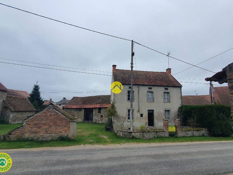 MAISON DE VILLAGE A RENOVER — photo 1
