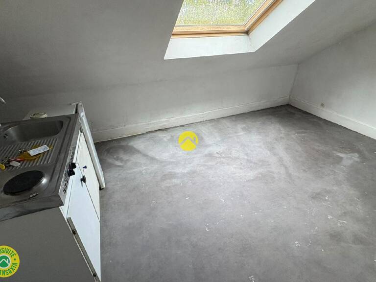 STUDIO — photo 1