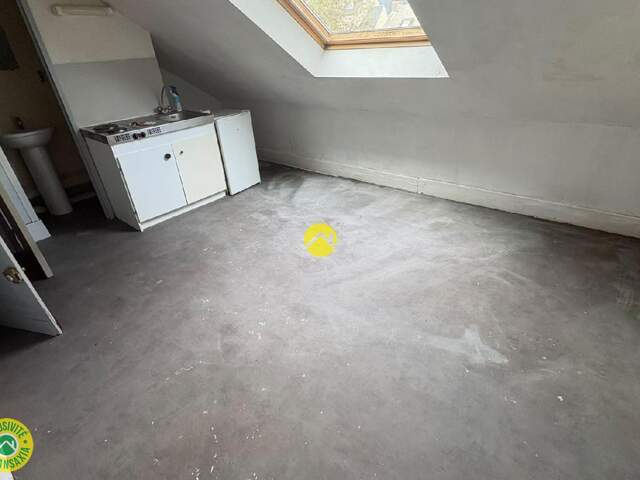 STUDIO — photo du bien