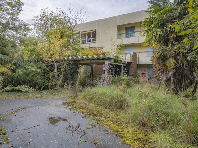 Complexe immobilier - 6 659 m² - Châlette-sur-Loing (45) — photo du bien
