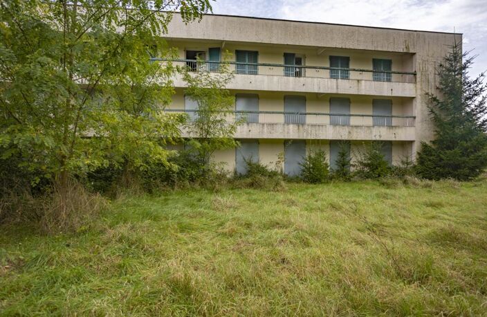 Complexe immobilier - 6 659 m² - Châlette-sur-Loing (45) — photo 2