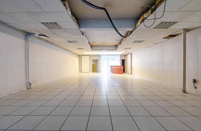 Bureaux - 233 m² - Mulhouse (68) — photo 4