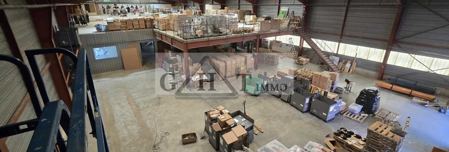 Local industriel  4540 m² à louer à Jouy-sur-Morin (77320)
