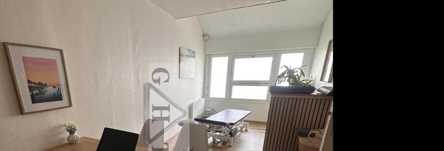 Bureau  120 m² à louer à Cergy (95800)