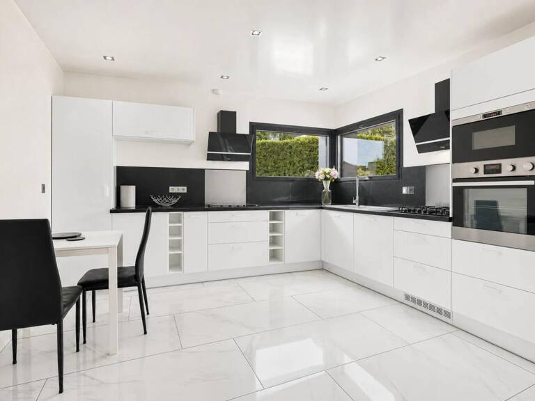 Maison de 5 pièces de 220 m² à Vitry-sur-Seine — photo 1