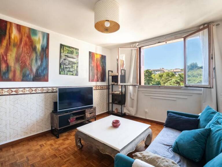 Appartement 2 pièces de 42 m² situé à Marseille 4eme — photo 1