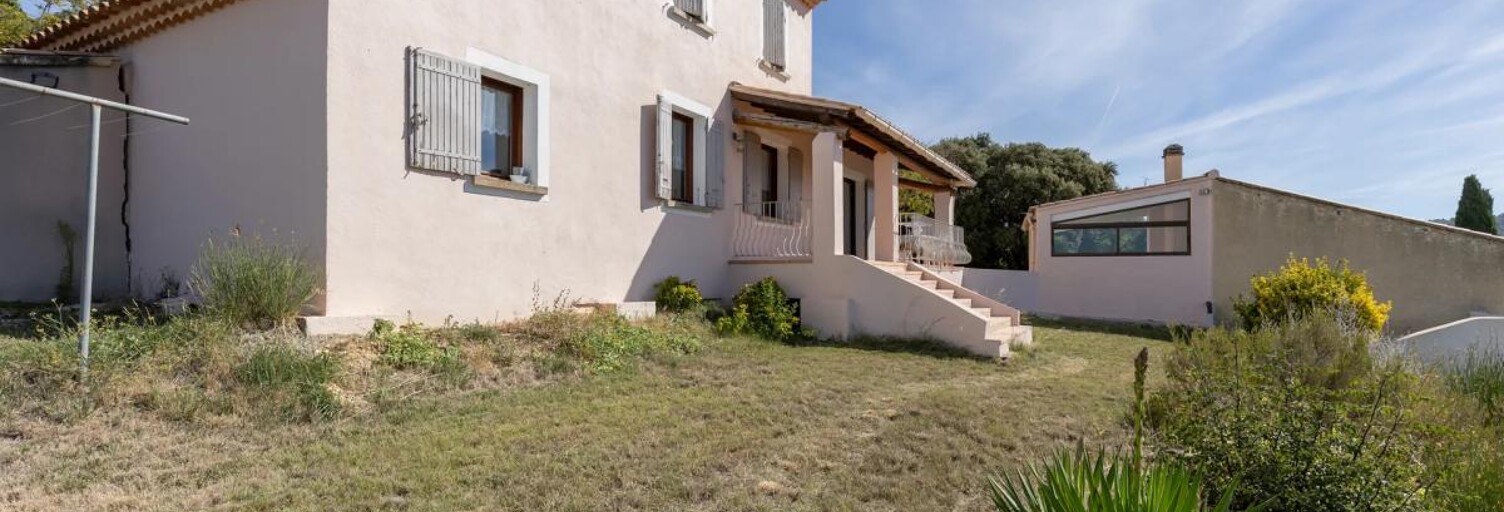 Maison 5 Pièces 100 m² à vendre à Saint-Saturnin-lès-Apt (84490)
