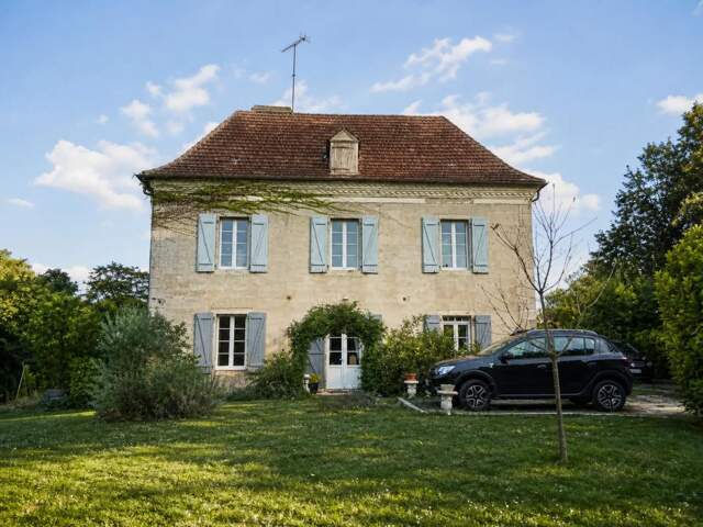 Maison de 7 pièces de 205 m² à Orthez — photo du bien