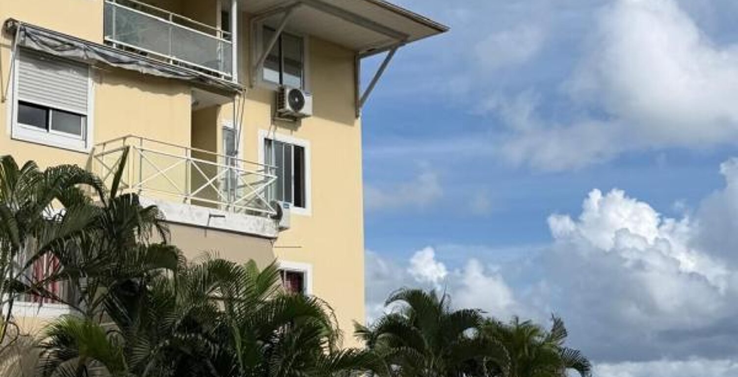 Appartement T2 À Louer à FORT-DE-FANCE — photo 1