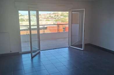 Appartement 3 pièces 1056 €