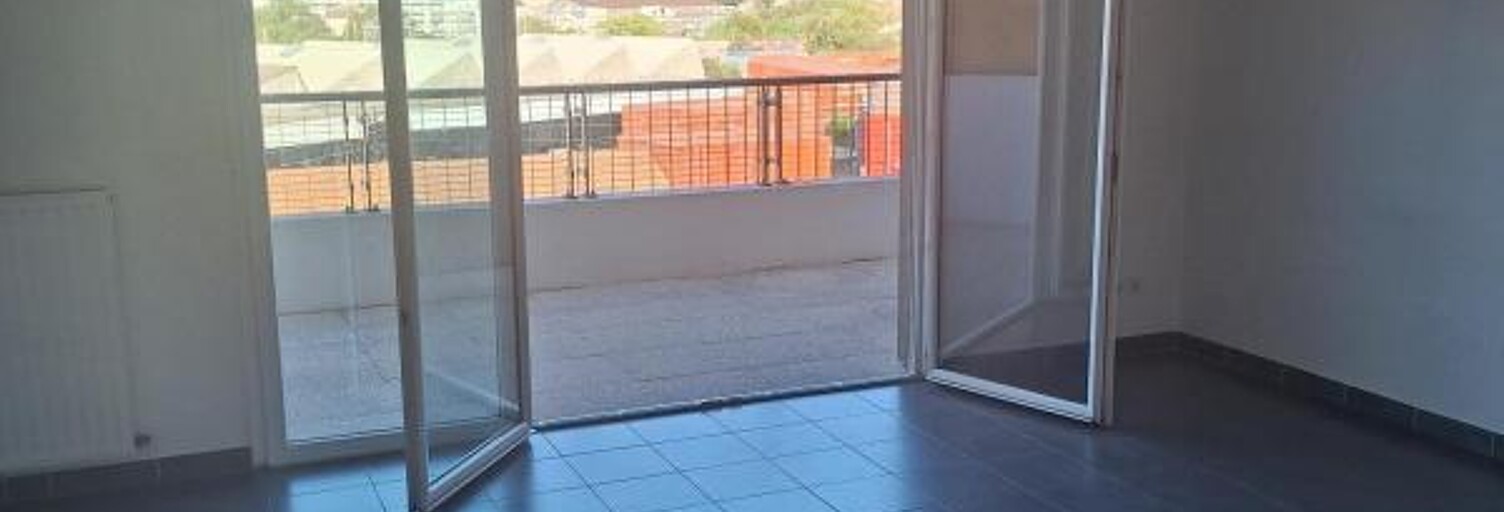 Appartement 3 Pièces 65 m² à louer à Marseille 15 (13015)