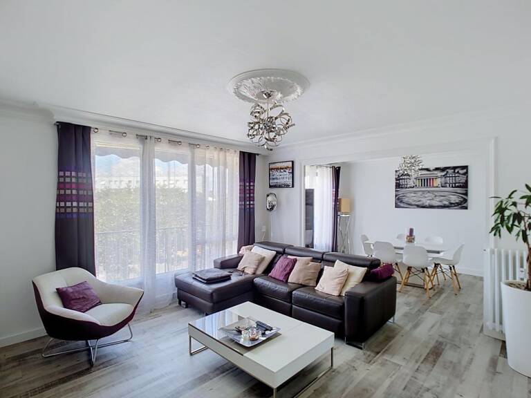 Appartement T5 de 105 m² avec balcon, parking et tramway– Rezé Pont-Rousseau — photo 1