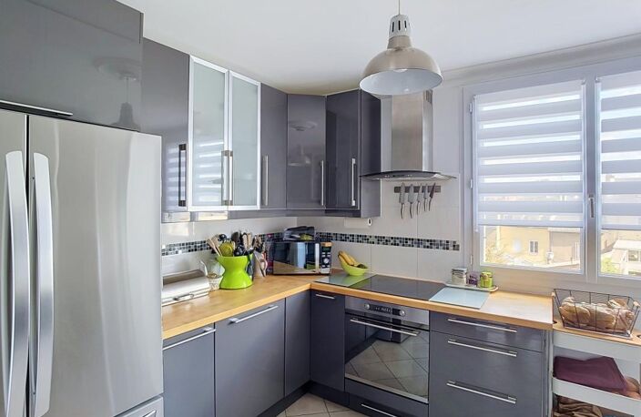 Appartement T5 de 105 m² avec balcon, parking et tramway– Rezé Pont-Rousseau — photo 4