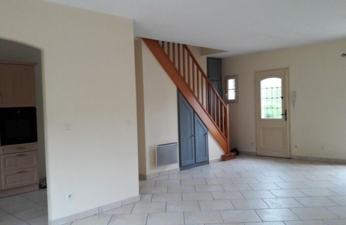 Maison Fay Aux Loges 5 pièce(s) 106.6 m2 — photo 2