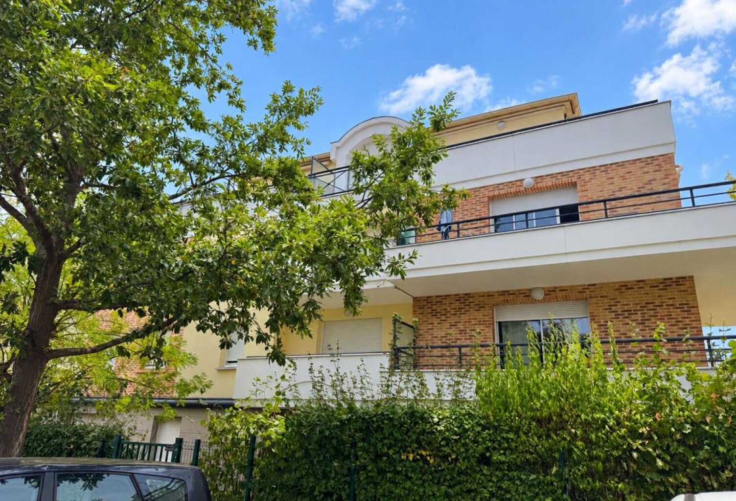 Appartement À Vendre — photo 1