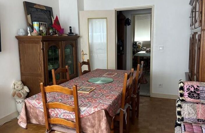 Appartement À Vendre — photo 2