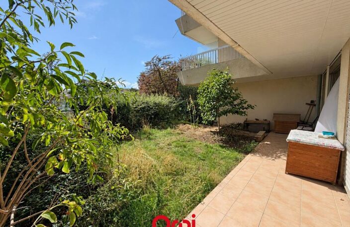 Appartement À Vendre — photo 2
