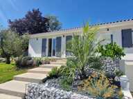 Maison rénovée avec goût à Nieul-sur-Mer – Terrain arboré de plus de 650 m² — photo 2