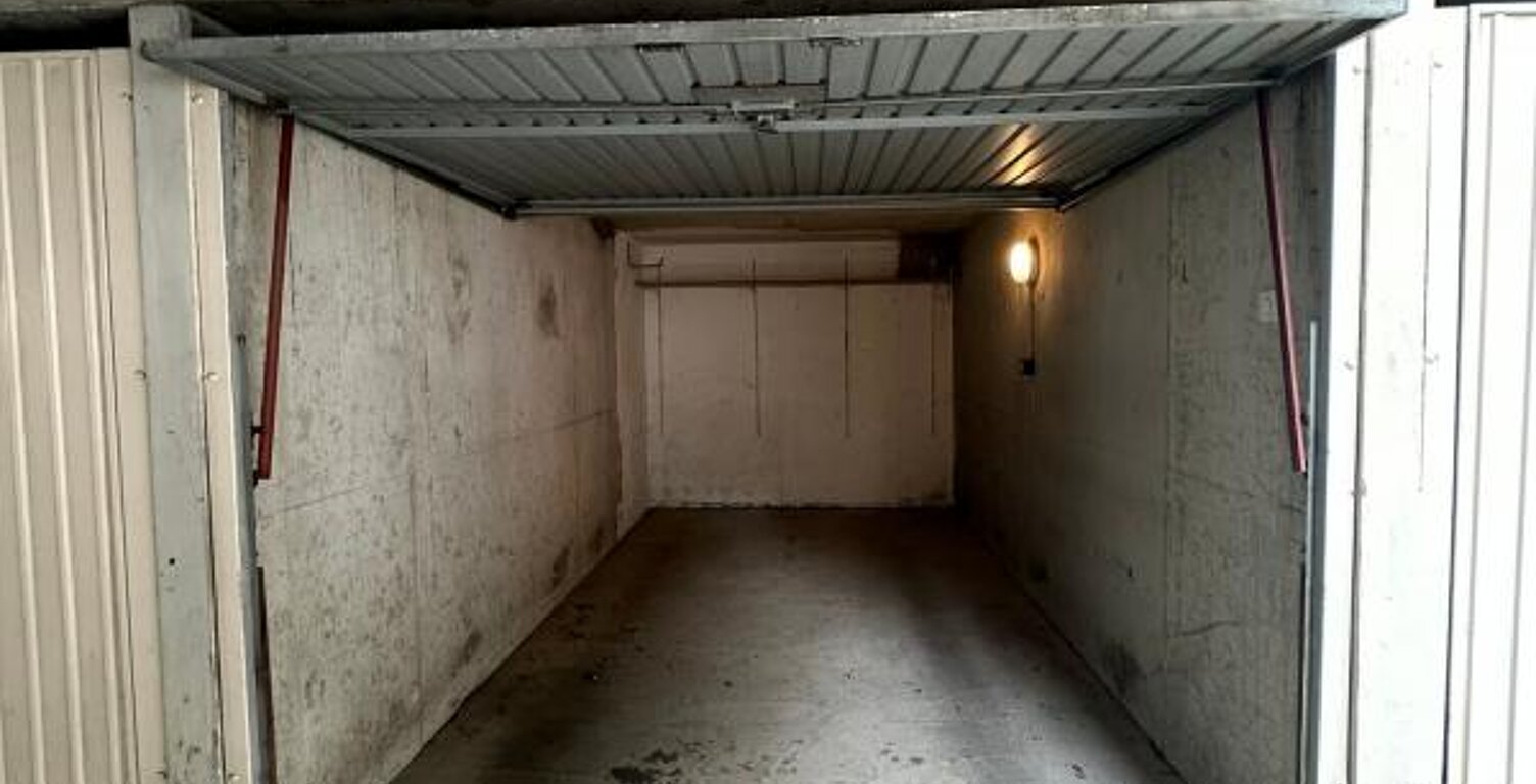 GARAGE A LOUER - CLEMENT MICHUT — photo 1