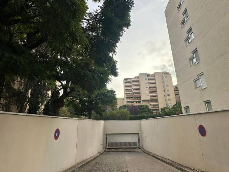 GARAGE A LOUER - CLEMENT MICHUT — photo 1