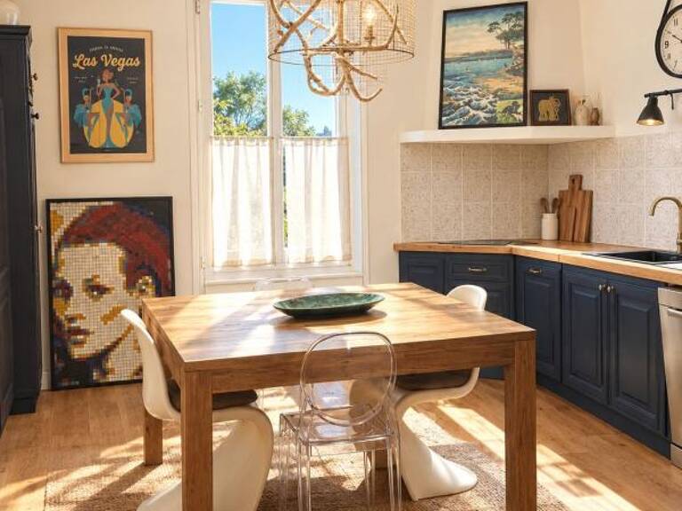 ✨ COUP DE CŒUR À MÈES ! – UN APPARTEMENT ATYPIQUE AVEC 300 M² DE JARDIN ! ✨ — photo 1