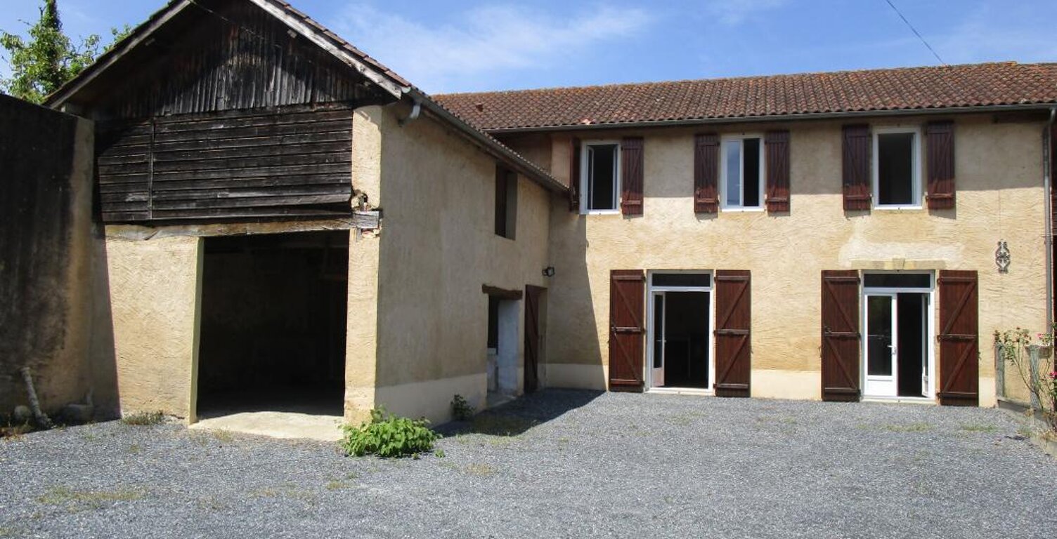 Maison À Louer — photo 1