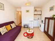 BANDOL A VENDRE STUDIO AVEC LOGGIA AU CALME PROCHE CENTRE ET PLAGES — photo 4