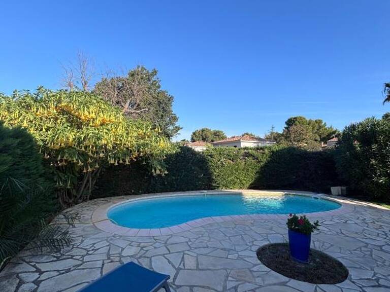 SIX-FOURS-LES-PLAGES – Maison meublée T4 avec piscine, garage et jardin — photo 1